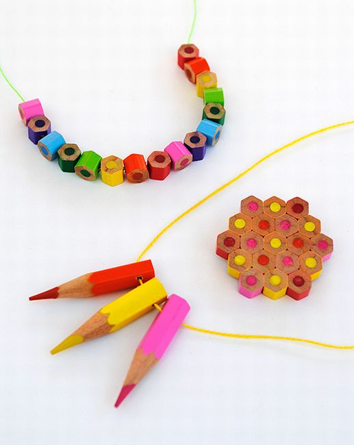 Colored Pencil Jewelry Art (7 pics)