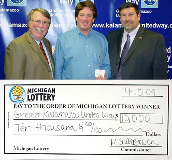 The Happiest Lottery Winners (24 pics)