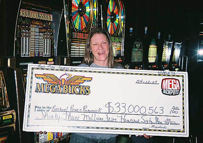 The Happiest Lottery Winners (24 pics)