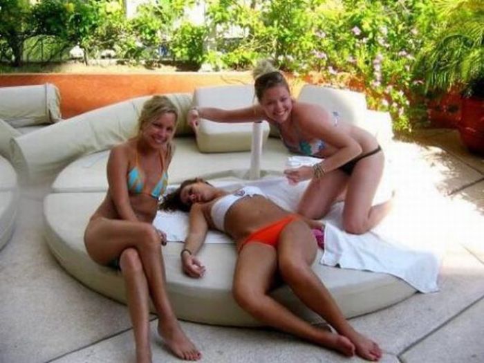 Funny Drunk People (63 pics)