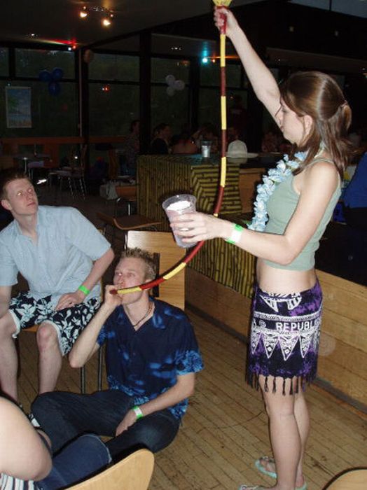 Funny Drunk People (63 pics)