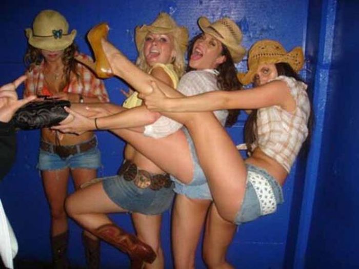 Funny Drunk People (63 pics)