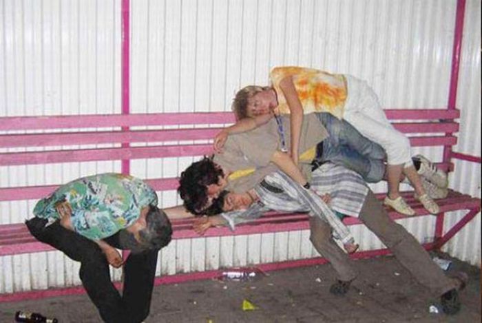 Funny Drunk People (63 pics)