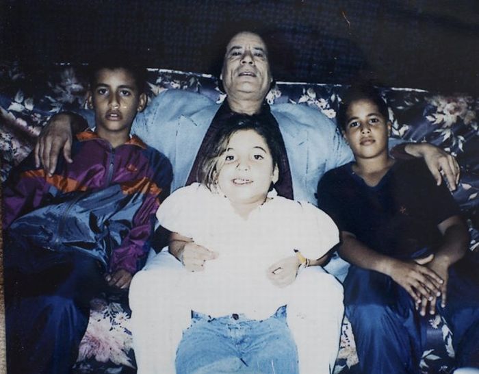 Muammar Gaddafi Family Album (17 pics)