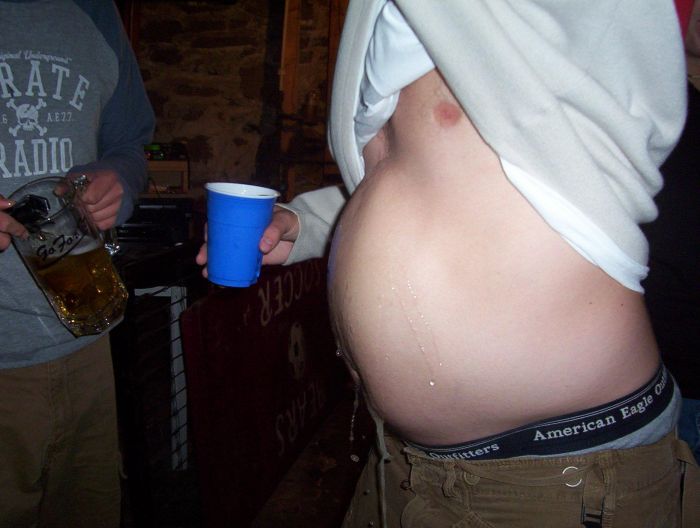 Ultimate Beer Bellies. Part 2 (59 pics)