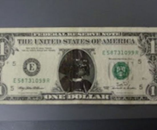Funny Examples of Defaced Money (44 pics)