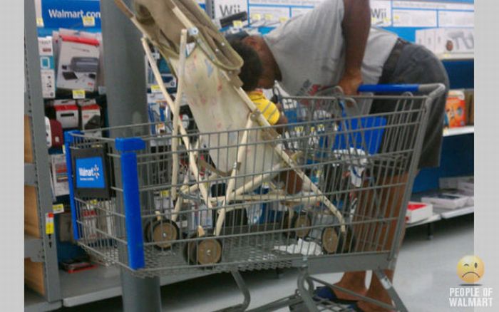 People of WalMart. Part 11 (56 pics)