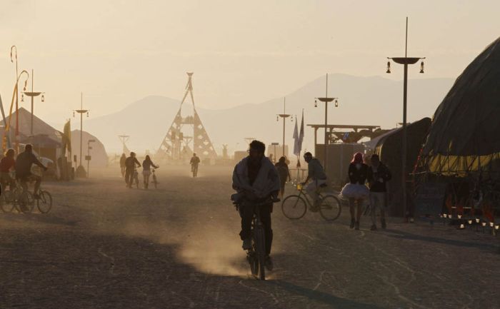 Burning Man Festival 2011 in the Black Rock Desert (62 pics)