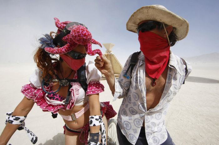 Burning Man Festival 2011 in the Black Rock Desert (62 pics)
