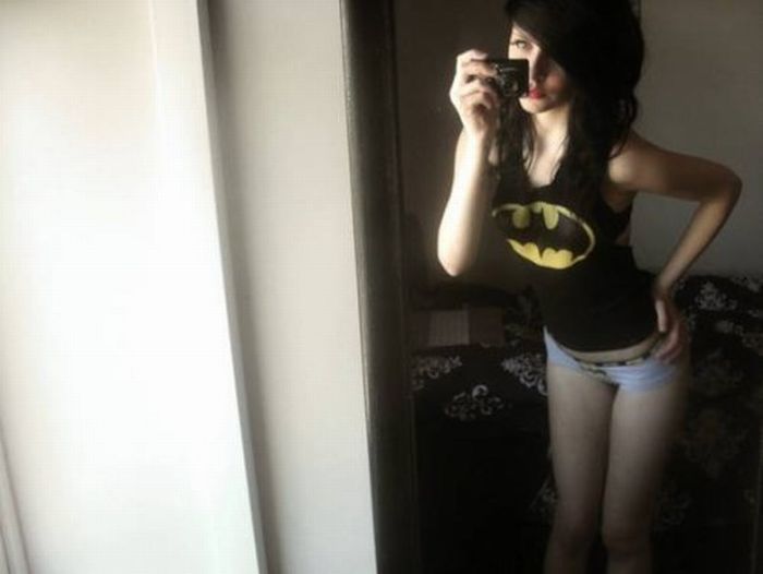 Girls Wearing Sexy Superhero Undies (26 pics)