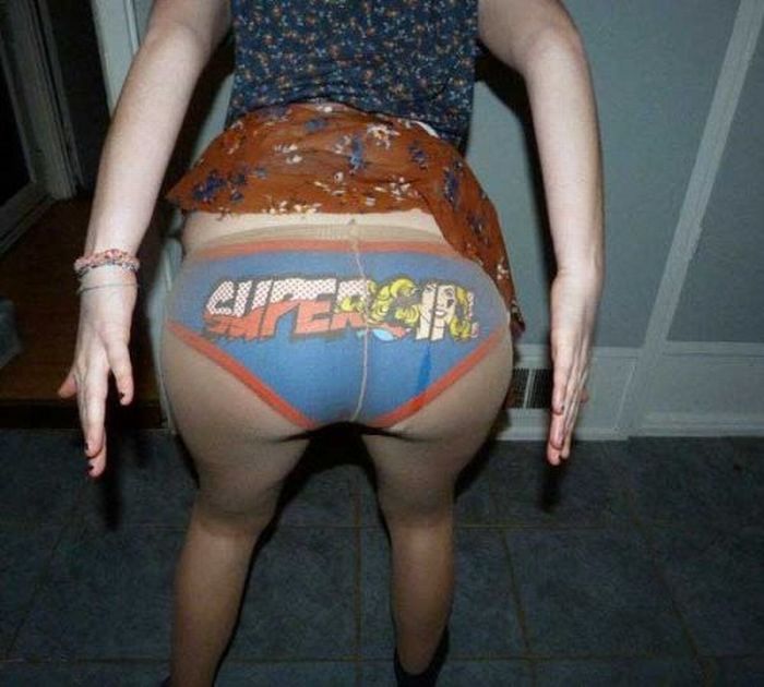 Girls Wearing Sexy Superhero Undies (26 pics)