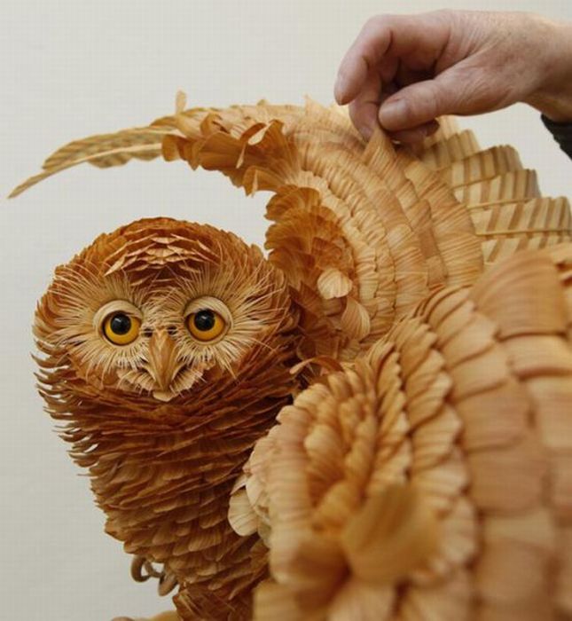 Awesome Wood Carving (23 pics)
