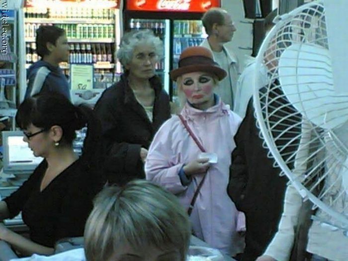 Weird and Freaky People (98 pics)