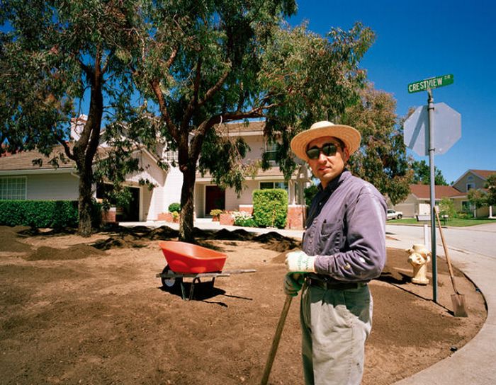 Suburbian Life In Photos by Beth Yarnelle Edwards (49 pics)