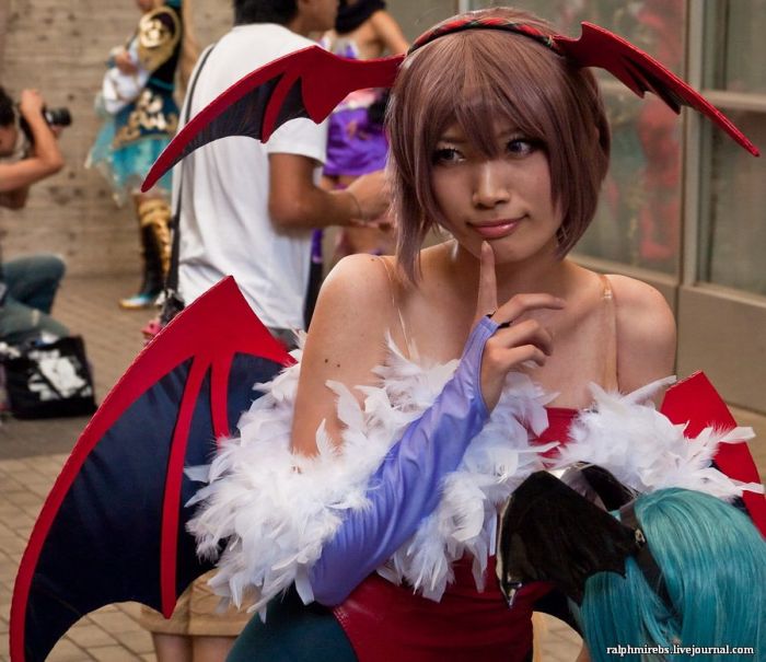 Awesome Cosplay of TGS 2011 (60 pics)