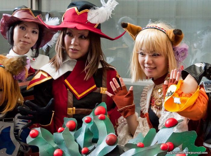Awesome Cosplay of TGS 2011 (60 pics)