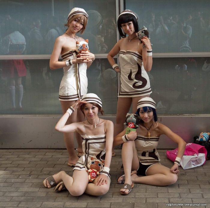 Awesome Cosplay of TGS 2011 (60 pics)