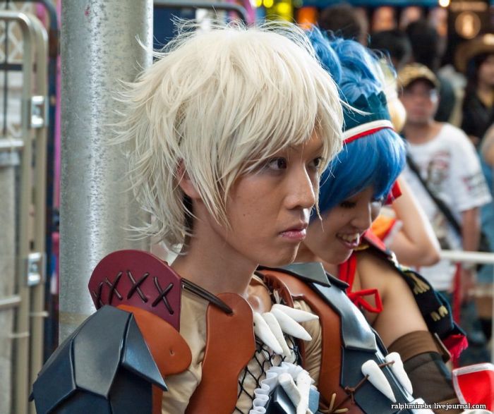 Awesome Cosplay of TGS 2011 (60 pics)