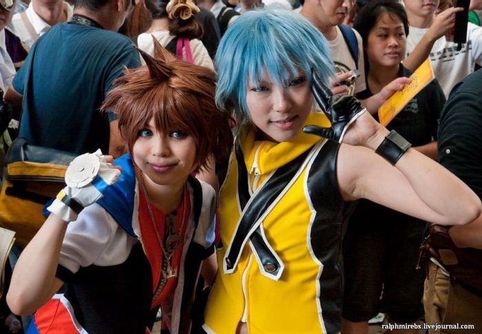 Awesome Cosplay of TGS 2011 (60 pics)