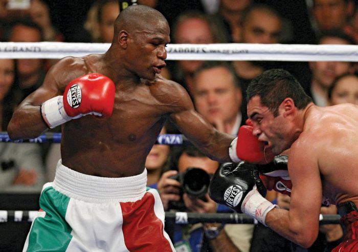 powerful-boxing-punches-36-pics