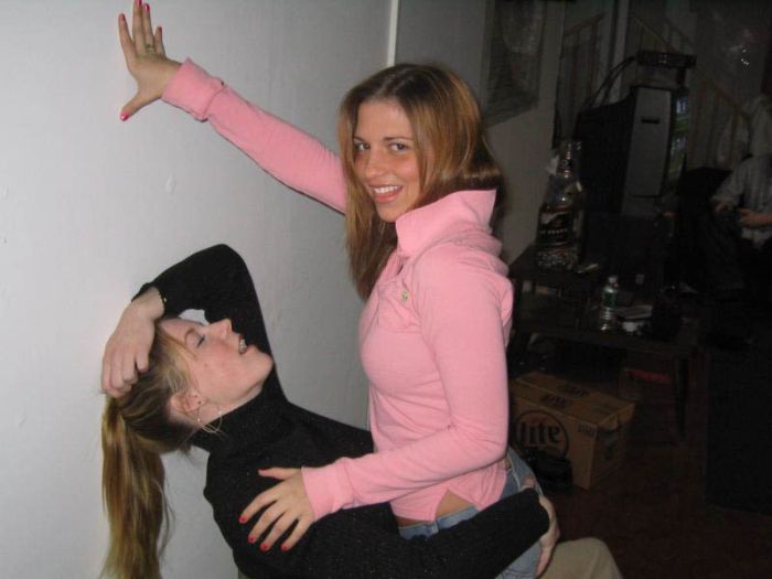 Cute Party Girls Grabbing Each Other (39 pics)