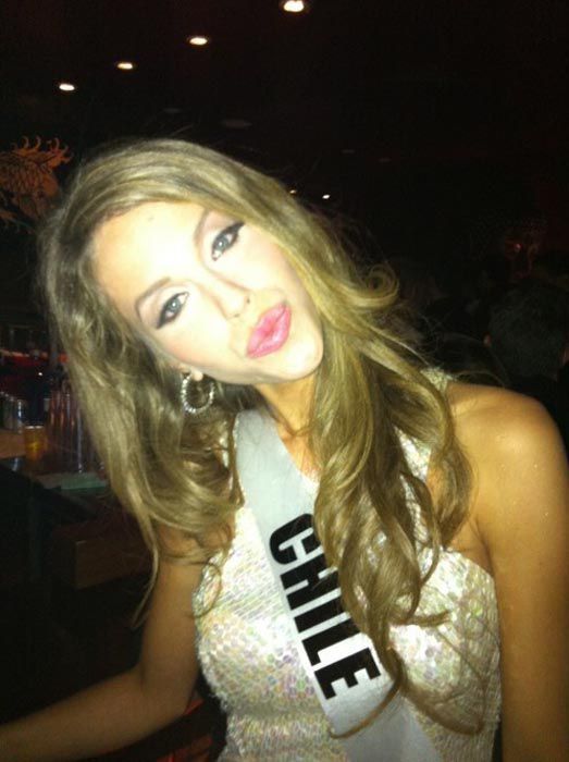 Funny Faces by Miss Universe Contestants (28 pics)
