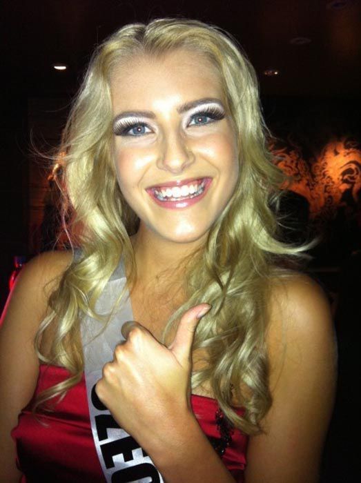 Funny Faces by Miss Universe Contestants (28 pics)