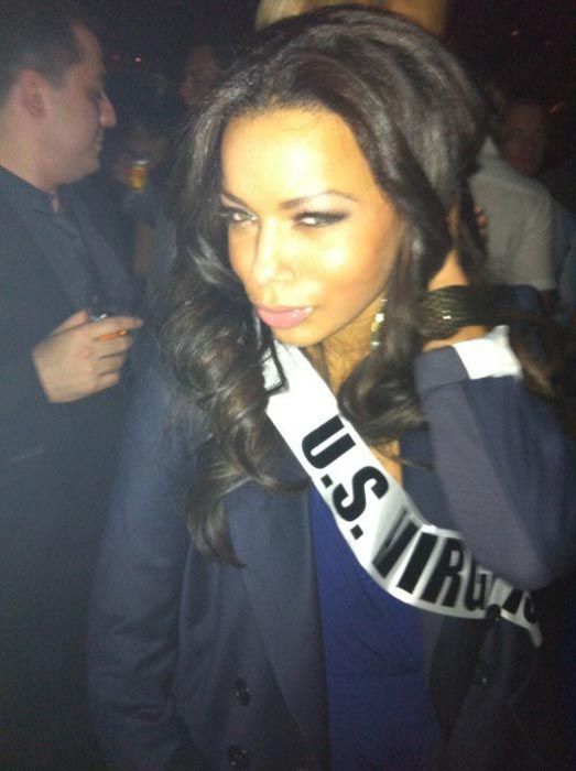 Funny Faces by Miss Universe Contestants (28 pics)