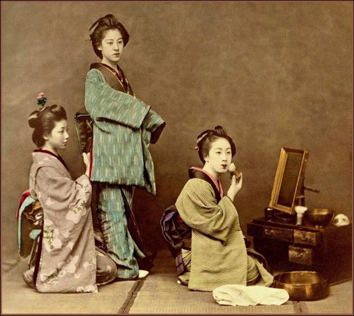 Vintage Photos of Japanese Geisha (18 pics)