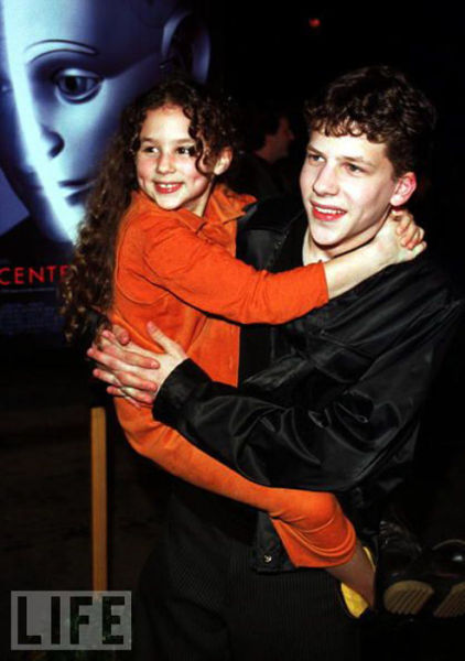 Famous Celebrities When They Were Kids and Now (42 pics) Famous Celebrities When They Were Kids and Now (42 pics)