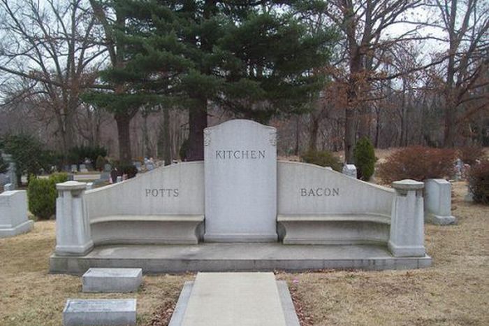 Food Named Tombstones (17 pics)