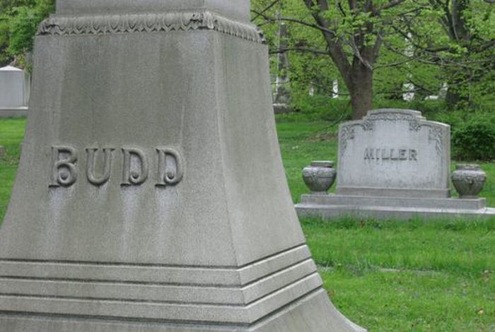 Food Named Tombstones (17 pics)