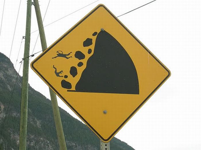 Strange Road Signs (22 pics)