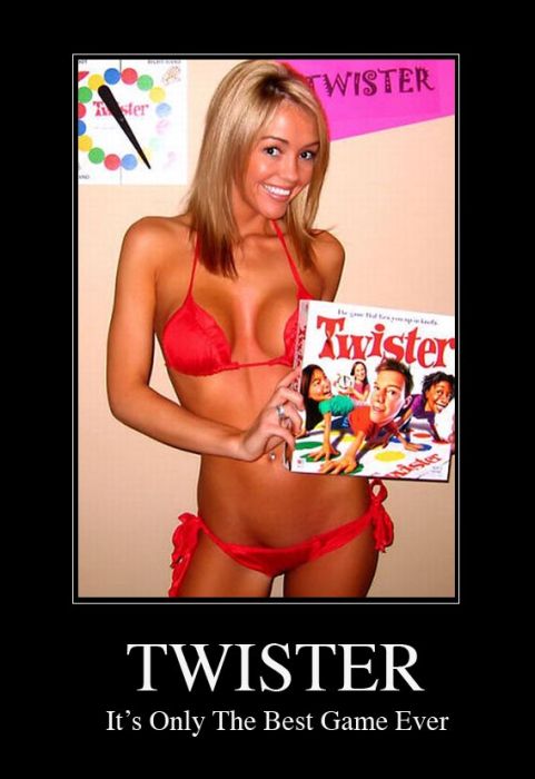 Twister Is The Best Game Ever (15 pics)