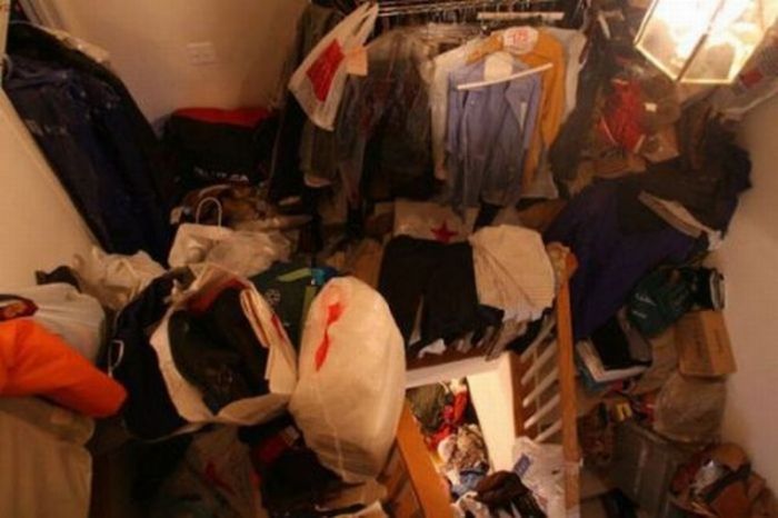 The Filthiest Apartments (25 pics)
