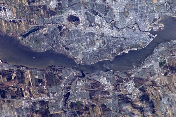 Landscapes from Space (22 pics)