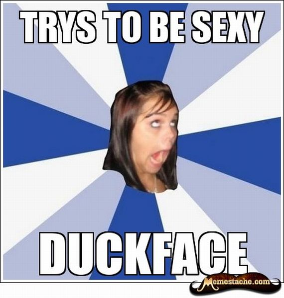 The Best of Annoying Facebook Girl (70 pics)