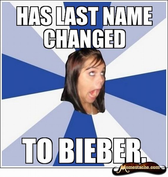 The Best of Annoying Facebook Girl (70 pics)