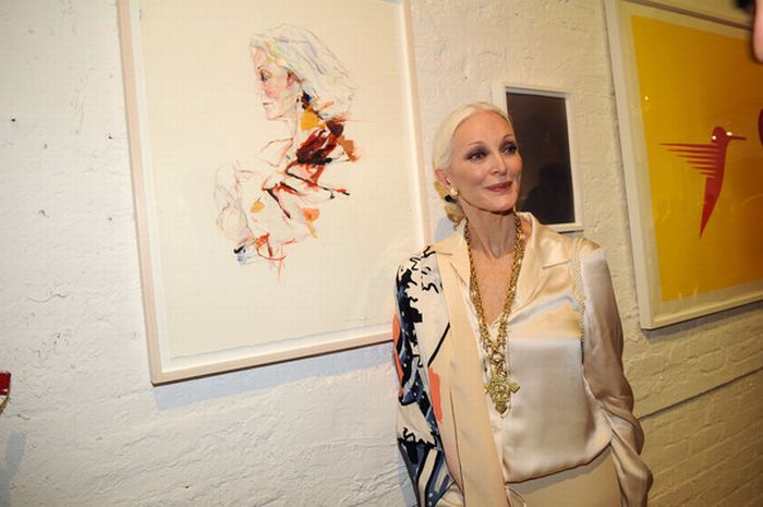 Carmen Dell'Orefays (16 pics)