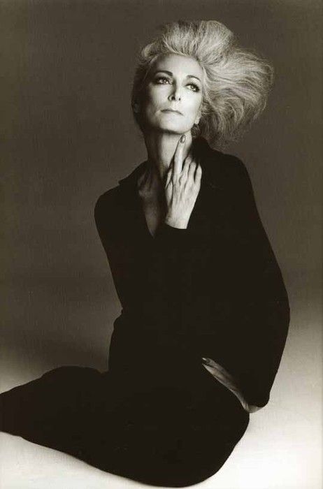Carmen Dell'Orefays (16 pics)