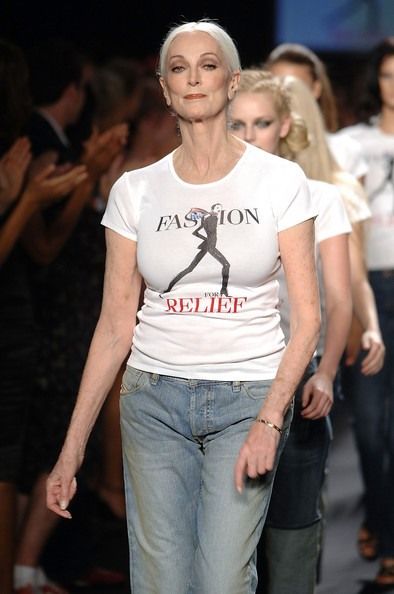 Carmen Dell'Orefays (16 pics)