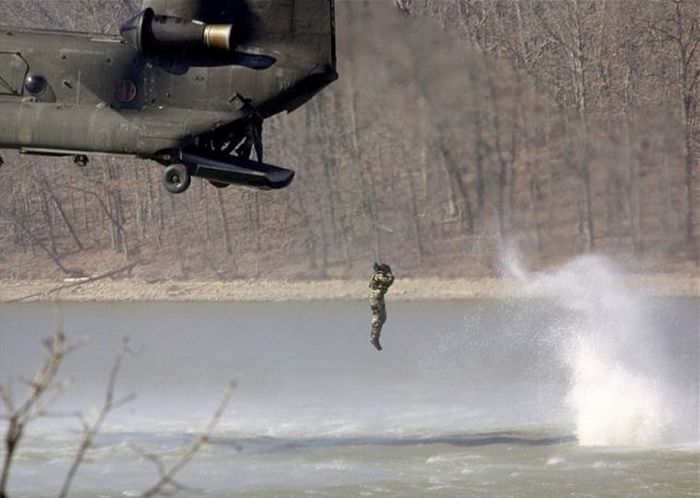 Helocasting Fun (27 pics)