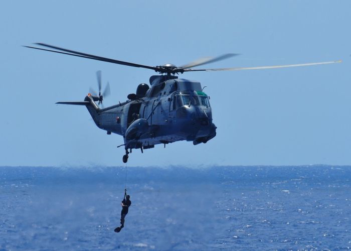 Helocasting Fun (27 pics)