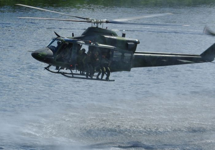 Helocasting Fun (27 pics)