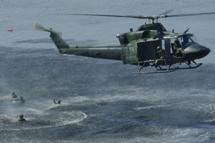 Helocasting Fun (27 pics)