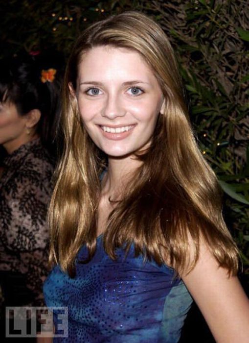 Mischa Barton's Timeline (42 pics)