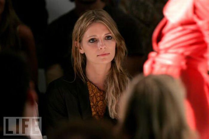 Mischa Barton's Timeline (42 pics)