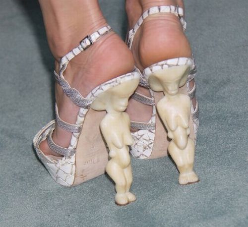 Weird Shoes of Celebrities (30 pics)