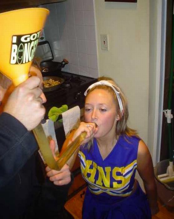 College Girls at Halloween Parties (98 pics)