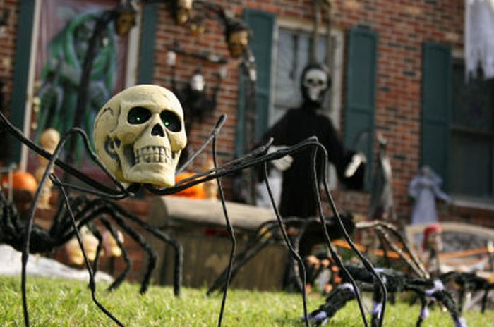 Great Halloween Front Yard Decorations (30 pics)